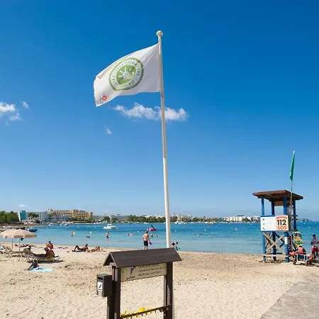 Отель Osiris Ibiza 3*