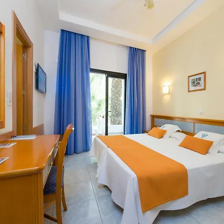 Hotel Osiris Ibiza 3*